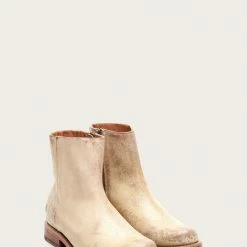 The Frye Company Veronica Inside Zip