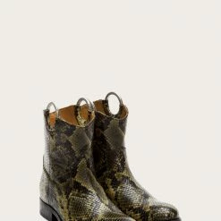 The Frye Company Women Melissa Harness Pull On Short