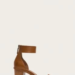 The Frye Company Women Brielle Back Zip