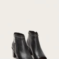 The Frye Company Brielle Rebel Zip Bootie 10 The Frye Company Brielle Rebel Zip Bootie