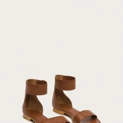 The Frye Company Women Carson Ankle Zip