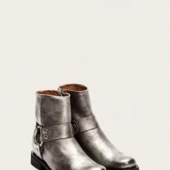 The Frye Company Veronica Harness Short Women