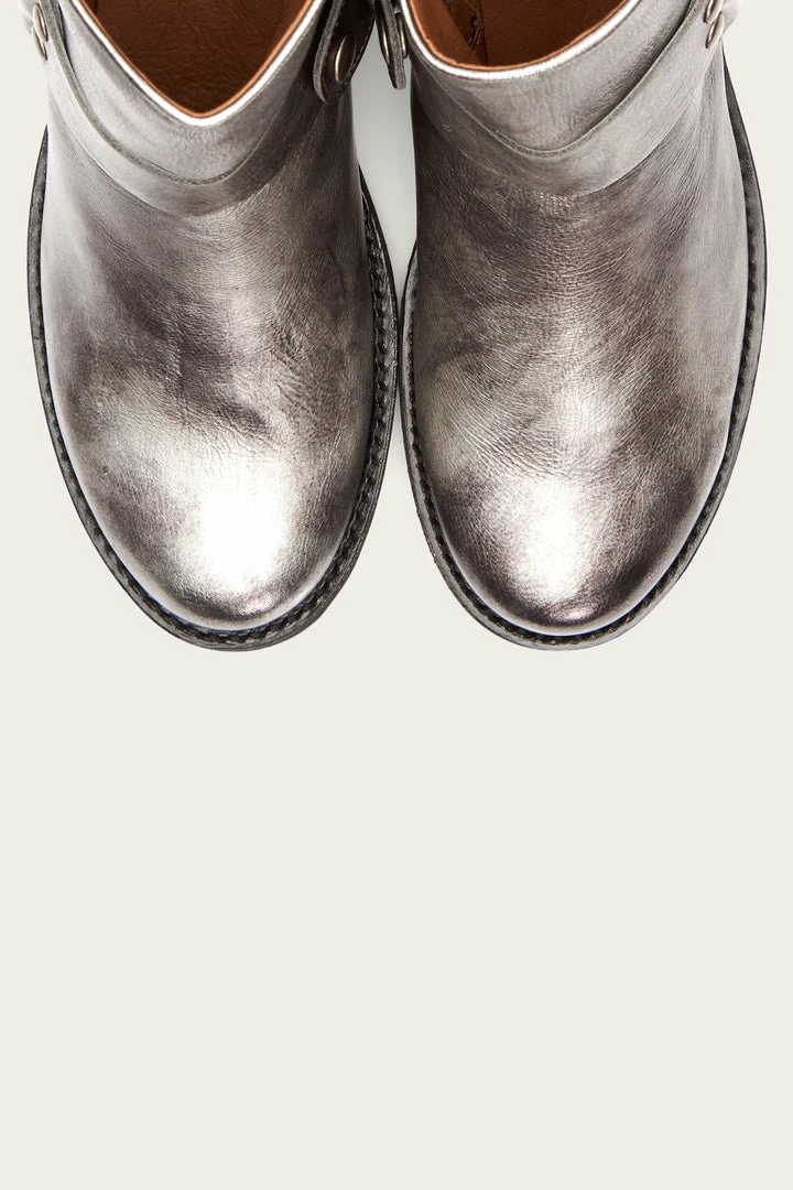 The Frye Company Veronica Harness Short Women 8 The Frye Company Veronica Harness Short Women