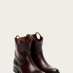 The Frye Company Melissa Harness Pull On Short Women