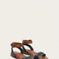 The Frye Company Women Phillip Seam Ankle