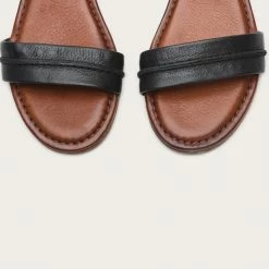 The Frye Company Women Phillip Seam Ankle