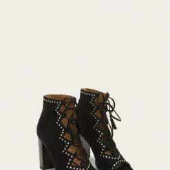 The Frye Company Women Gabby Ghillie Stud