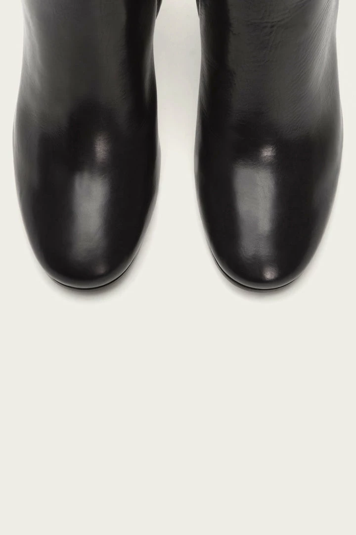 The Frye Company Mina Bootie Women 8 The Frye Company Mina Bootie Women