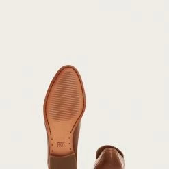 The Frye Company Grace Venetian