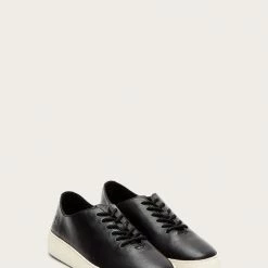 The Frye Company Webster Low Lace