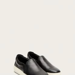 The Frye Company Women Webster Slip On