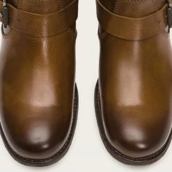 The Frye Company Women Tyler Engineer