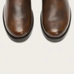 The Frye Company Veronica Short