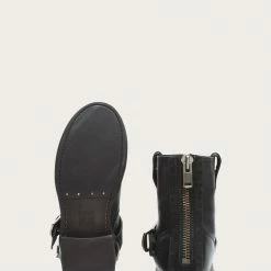 The Frye Company Women Vicky Artisan Back Zip 12 The Frye Company Women Vicky Artisan Back Zip