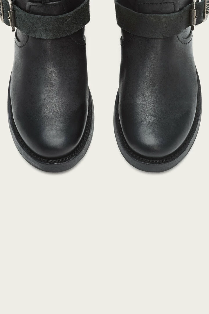 The Frye Company Women Vicky Artisan Back Zip 8 The Frye Company Women Vicky Artisan Back Zip