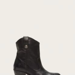 The Frye Company Jackie Button Short