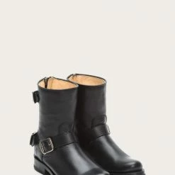 The Frye Company Veronica Back Zip Short Women