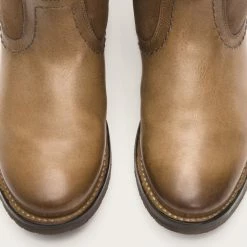 The Frye Company Celia Shearling Short