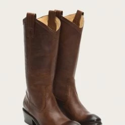 The Frye Company Carson Pull On