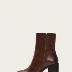 The Frye Company Pia Chelsea Short