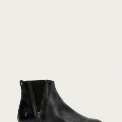 The Frye Company Women Carly Zip Chelsea