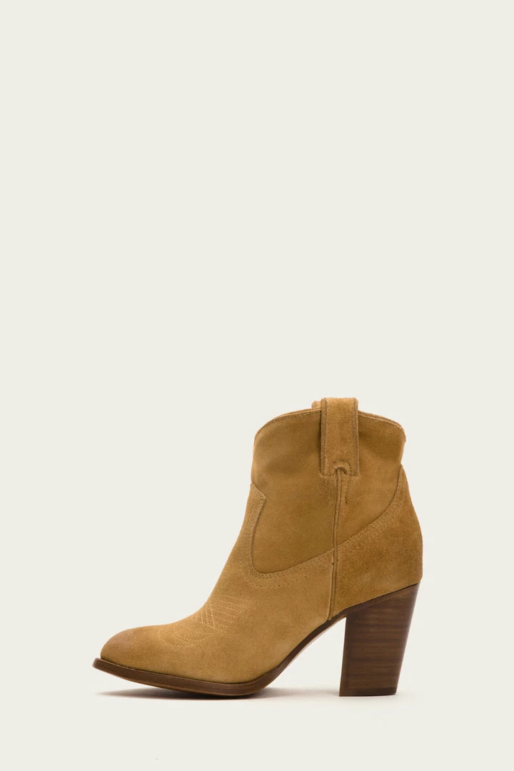 The Frye Company Ilana Short 5 The Frye Company Ilana Short