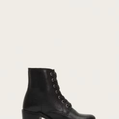 The Frye Company Sabrina 6G Lace Up SHOES