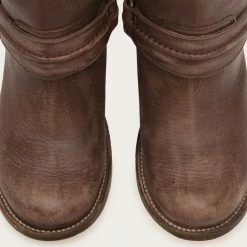 The Frye Company Women Carmen Harness Short