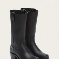 The Frye Company Cavalry 12L Women