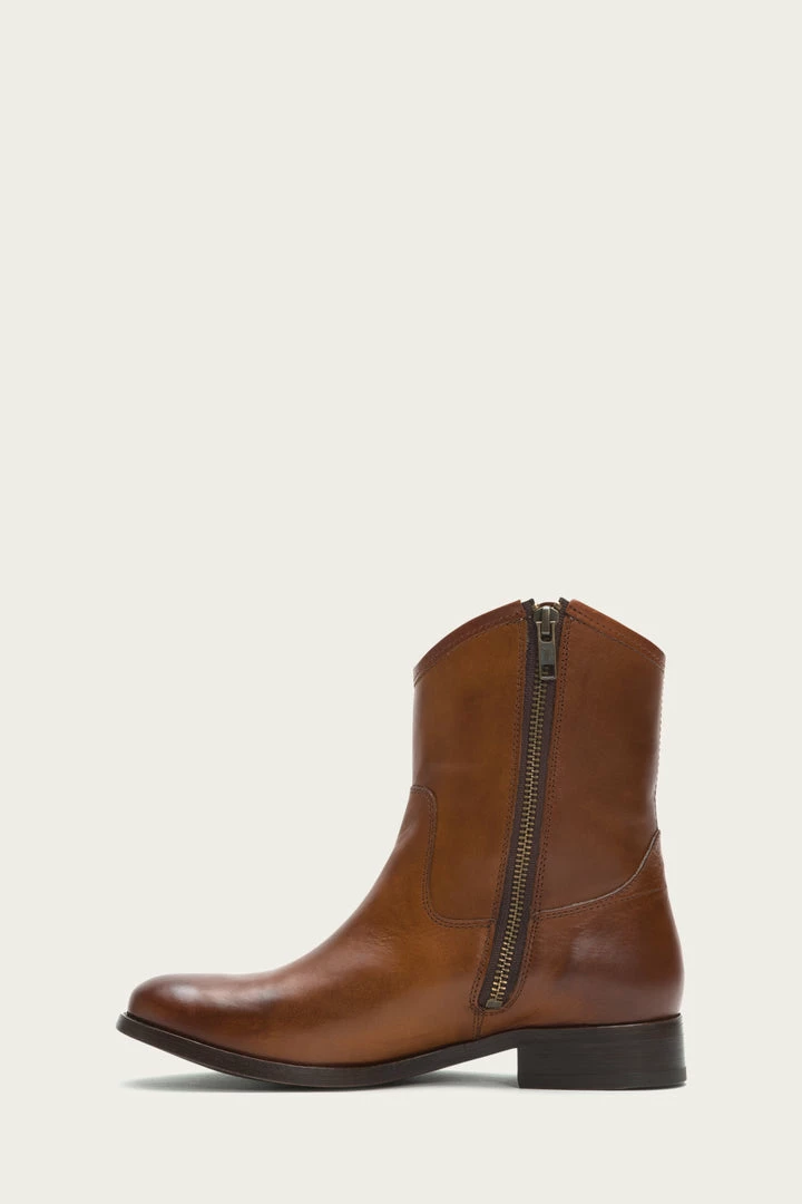 The Frye Company Melissa Button Short Women 7 The Frye Company Melissa Button Short Women