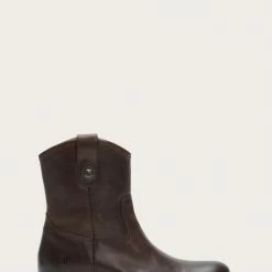 The Frye Company Women Melissa Button Short