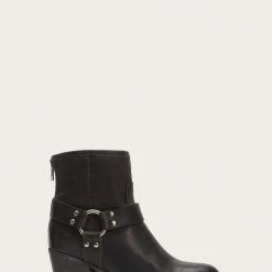 The Frye Company Women Tabitha Harness Short