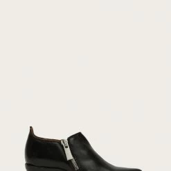 The Frye Company Sacha Zip Shootie