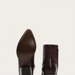 The Frye Company Shane Short