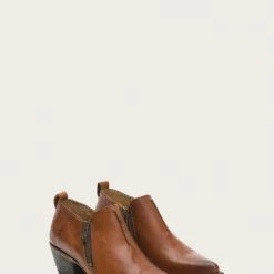 The Frye Company Sacha Moto Shootie