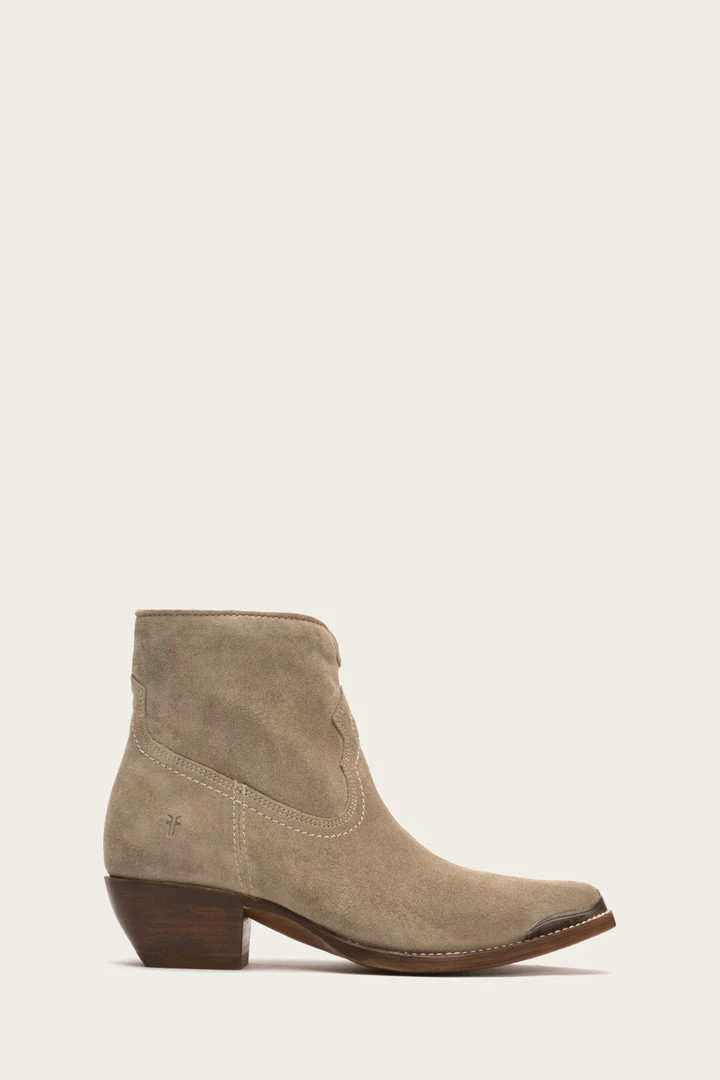 The Frye Company Women Shane Tip Short 3 The Frye Company Women Shane Tip Short