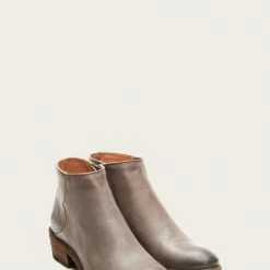The Frye Company Women Carson Piping Bootie