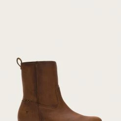 The Frye Company Cara Short