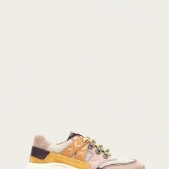 The Frye Company Women Willow Trek Low