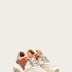 The Frye Company Willow Trek Low