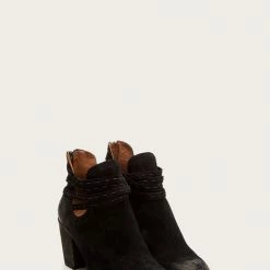 The Frye Company Women Naomi Pickstitch Shootie