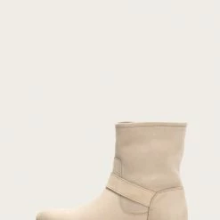 The Frye Company Women Natalie Short Engineer