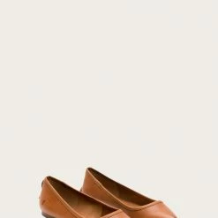 The Frye Company Women Regina Ballet