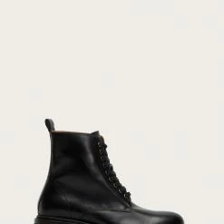 The Frye Company Women Alice Combat