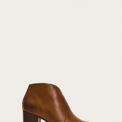 The Frye Company Nora Zip Short Women