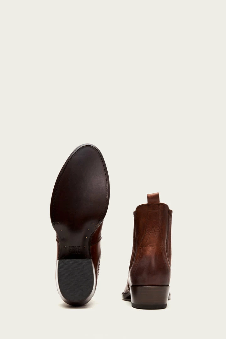 The Frye Company Grady Chelsea SHOES 6 The Frye Company Grady Chelsea SHOES