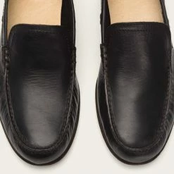 The Frye Company Lewis Leather Venetian