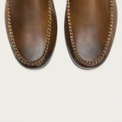 The Frye Company SHOES Lewis Venetian