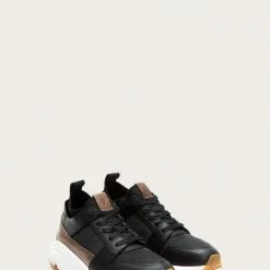 The Frye Company Men Bedford Runner