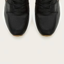 The Frye Company Men Bedford Runner